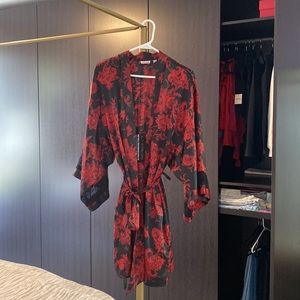 La Vie en Rose Satin & Lace Robe